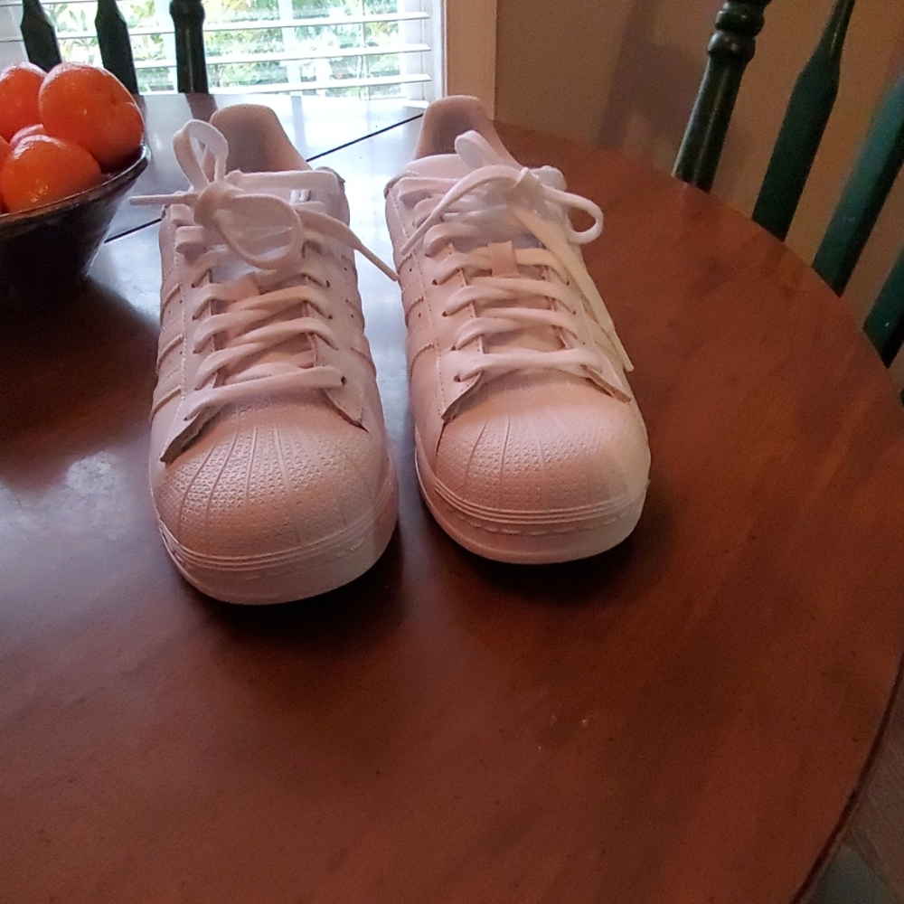 Adidas Shell Toes